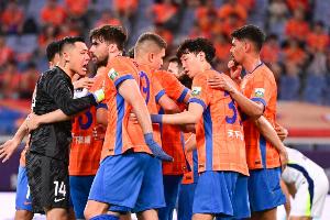 开云体育下载-记者谈泰山：希望球队理解球迷的苦心，每个人都努力做出改变